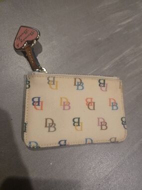 Dooney & Bourke Multicolor DB Logo Cream Zip Card Case